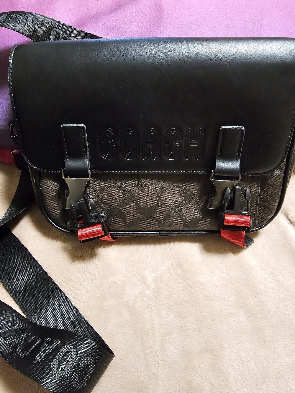 Coach Track Crossbody - Picture 6 of 11